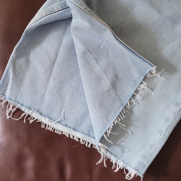 Boyish High Waisted Relaxed Fit Organic Cotton & Tencel Blend Bermuda Sh… - Picture 16 of 16